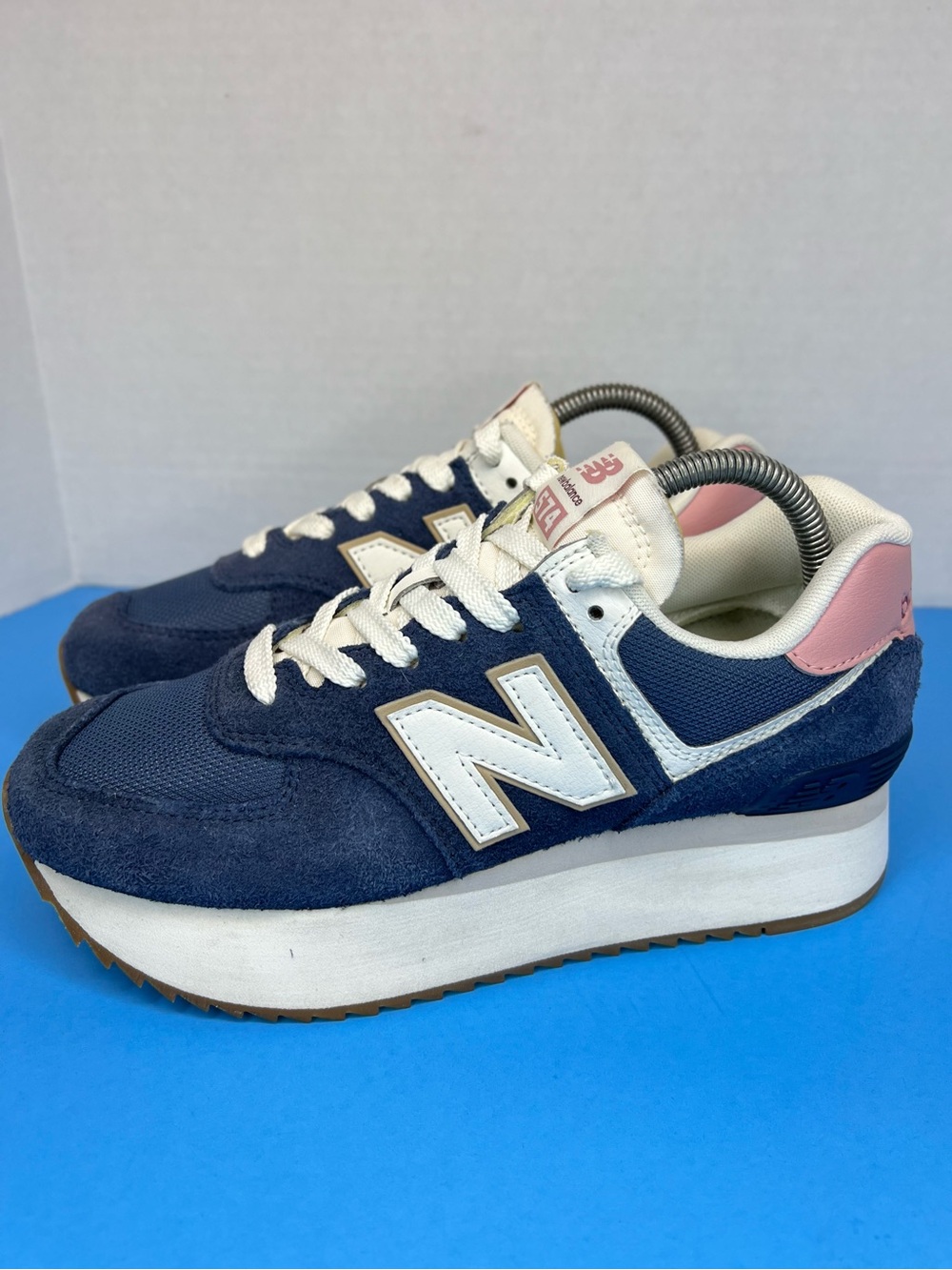 New Balance 574+ Womens Platform Sneakers Sz 8.5B Vintage Indigo/Soft Pink